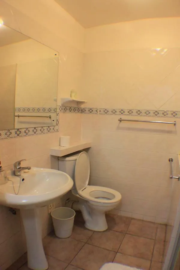 Charming Lodge In City Bowl, Close Enough To The Action But Peaceful And Quiet. Le Cap Maison d'hôtes